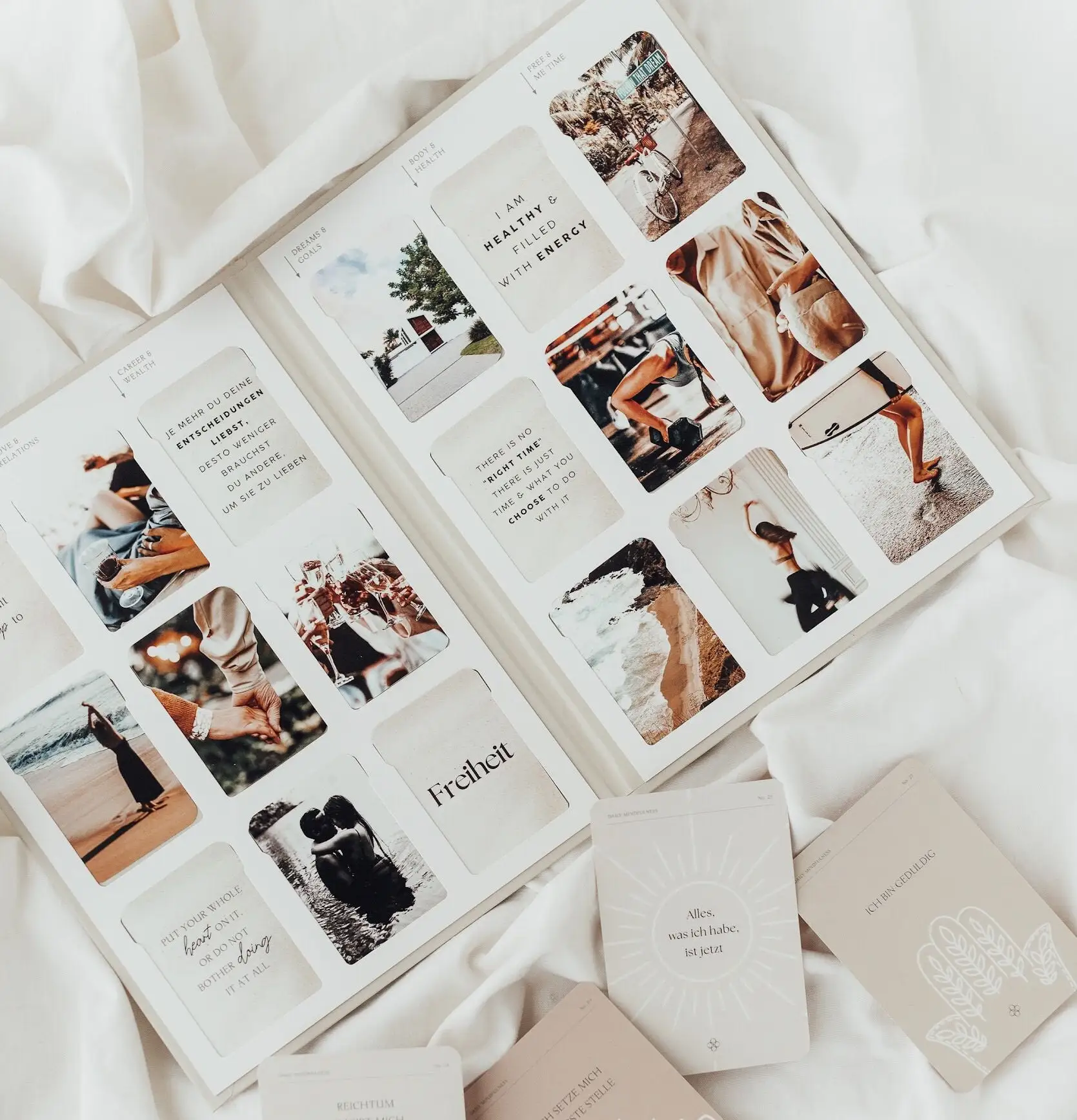 Индивидуальная печатная доска для настроения поставляет новое издание набор карт журнала С