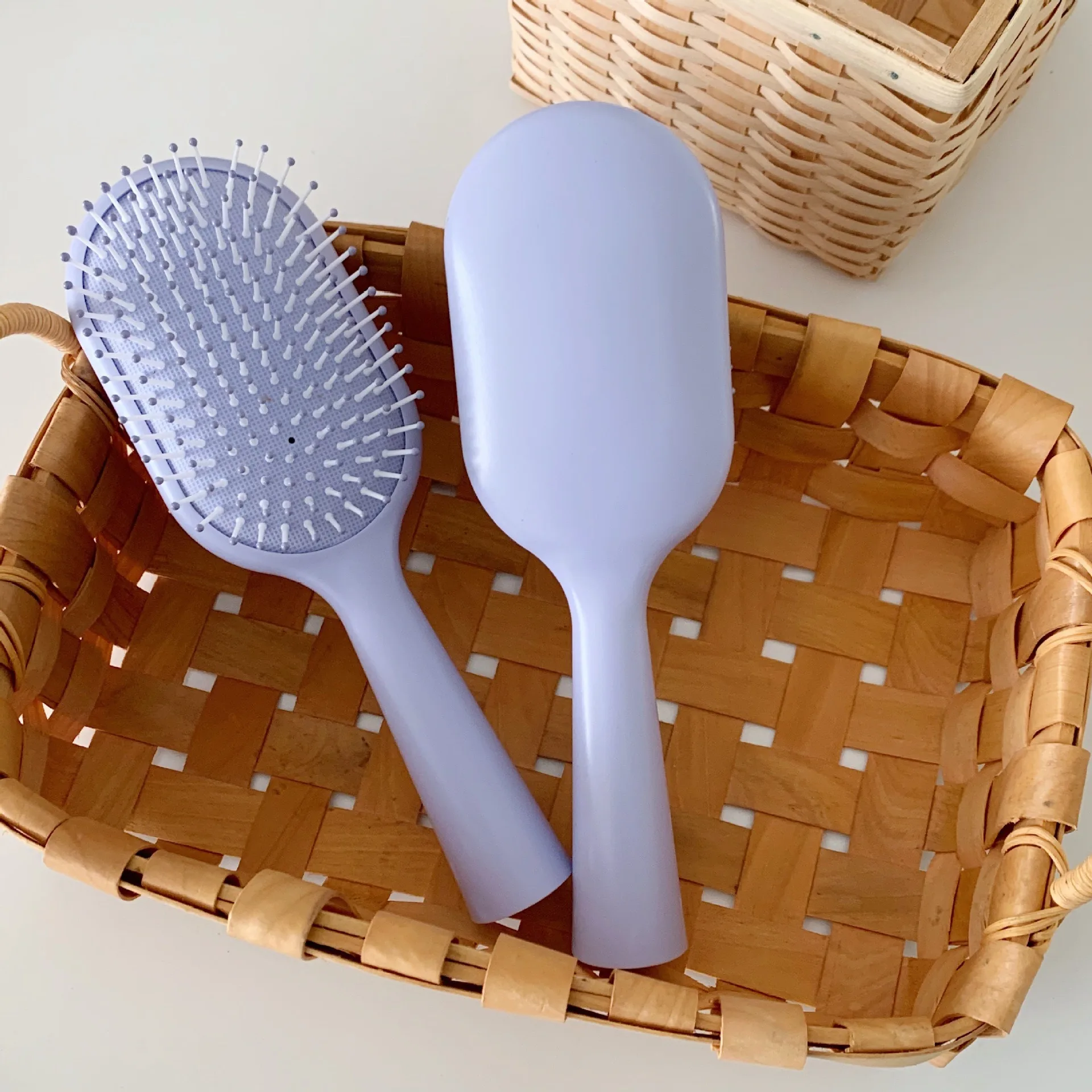 Ins Style Air Cushion Comb Plastic Anti-static Airbag Comb Custom Logo  Detangling Massage Hair Brush