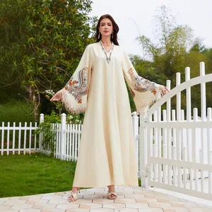 Wholesale Women's Clothing Middle East Muslim Long Robe V-Neck Printed Tassel Abaya Elegant Dress Arab Clothing