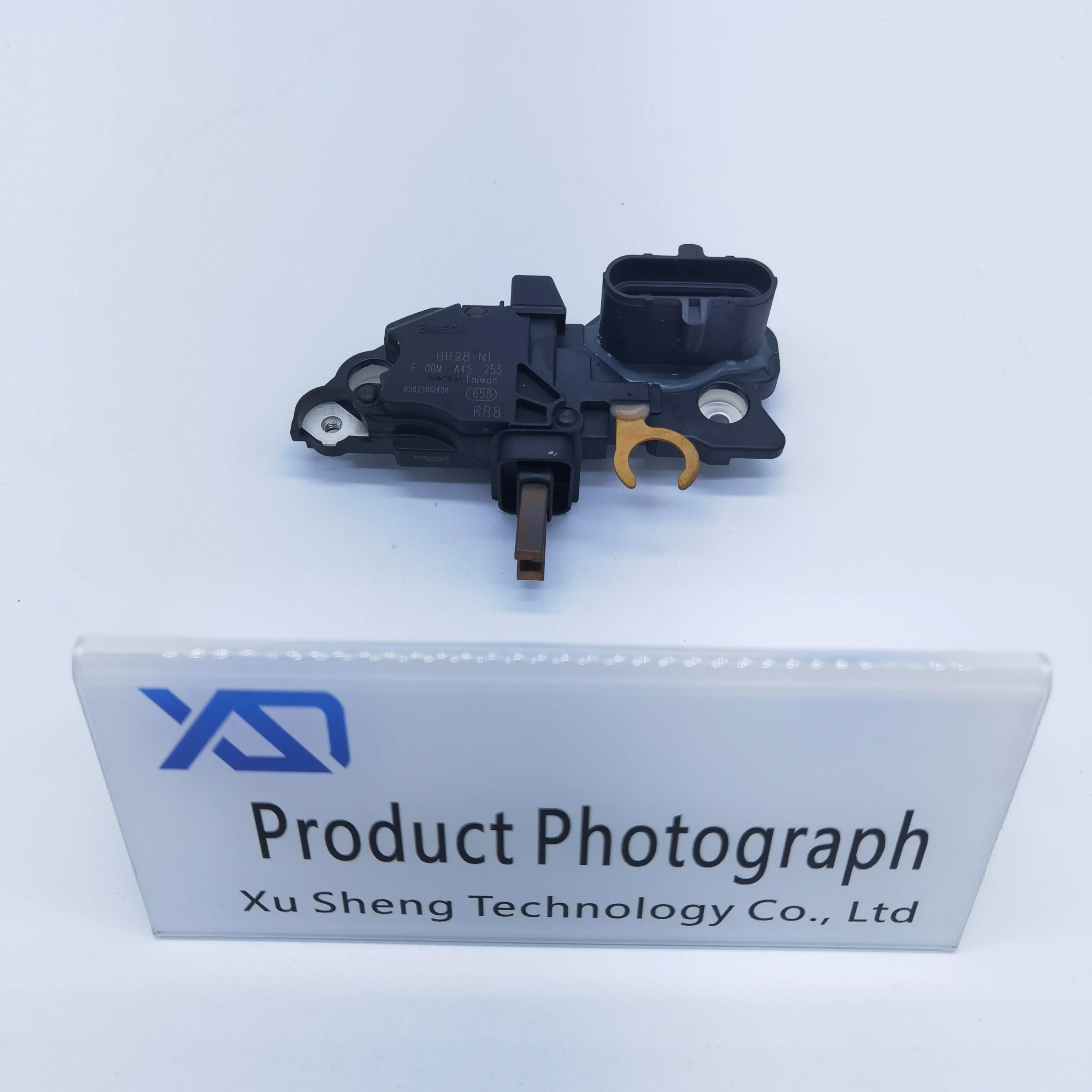 High Quality Automotive Alternator Voltage Regulator F00MA45253