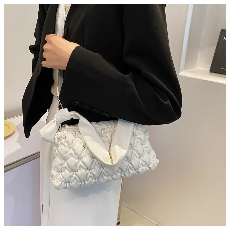 Acolchada de Bandoleras para Mujer de Zara | FASHIOLA.es