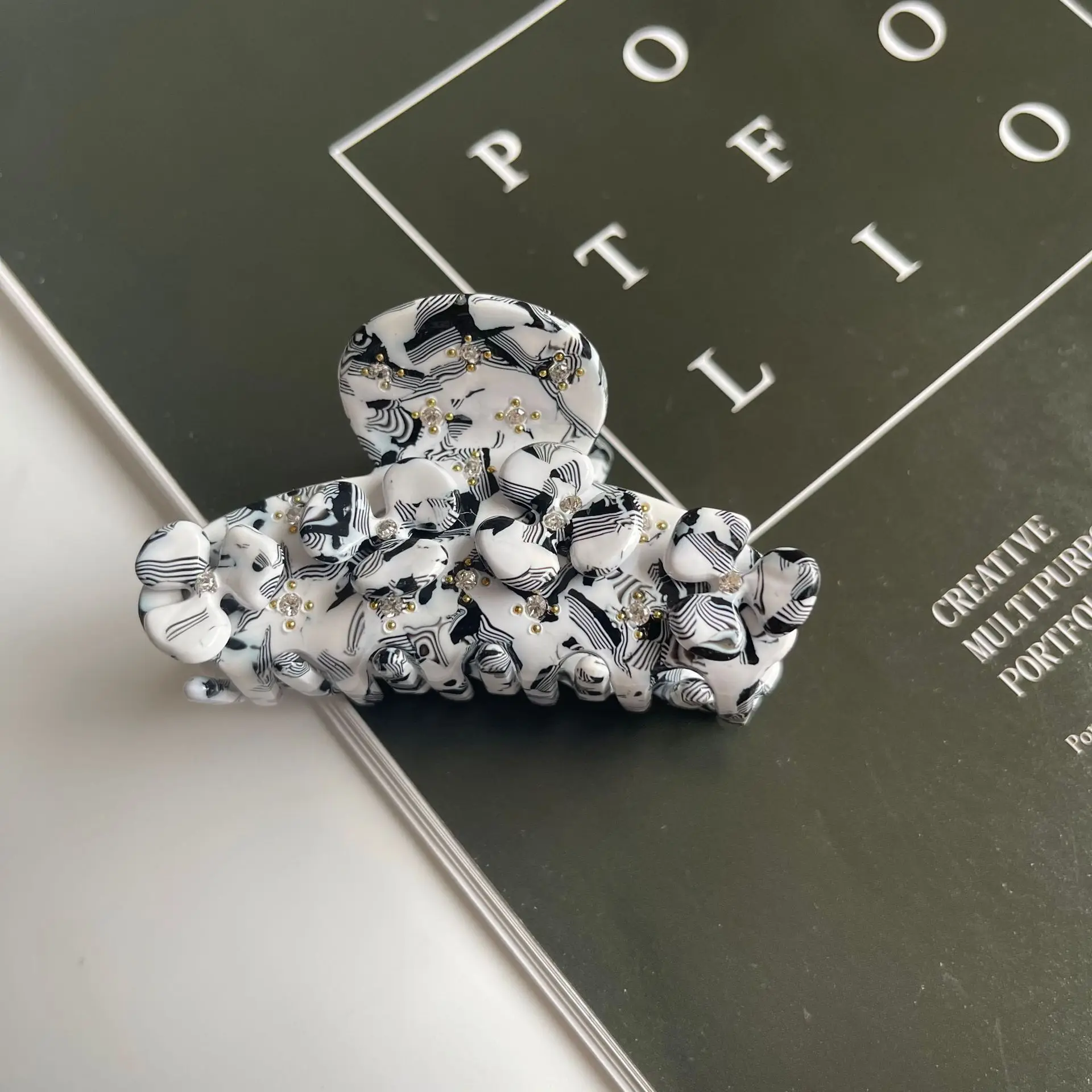 Cartton Plush Bunny Hair Clips Women Girl Ponytail Holder Hair Pins Cute Stuffed Rabbit Hair Grip Headdress Gifts - 200000297 - View #2