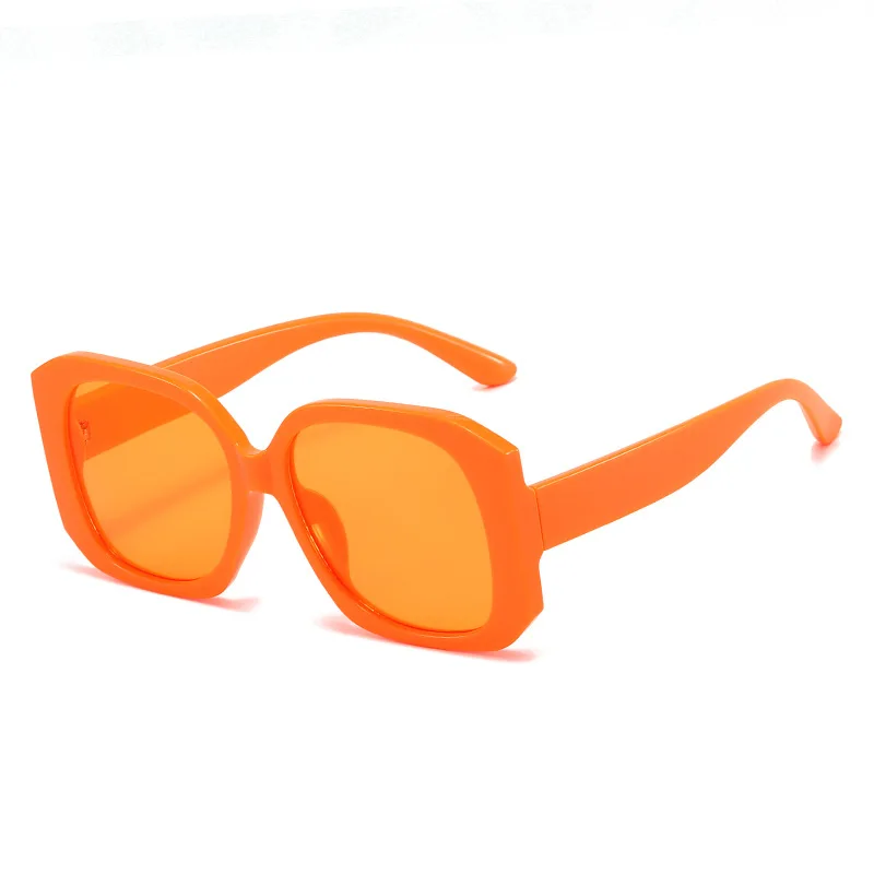 Shop Our 2024 Sunglasses Collection - Fashion & UV400 Protection display picture 1