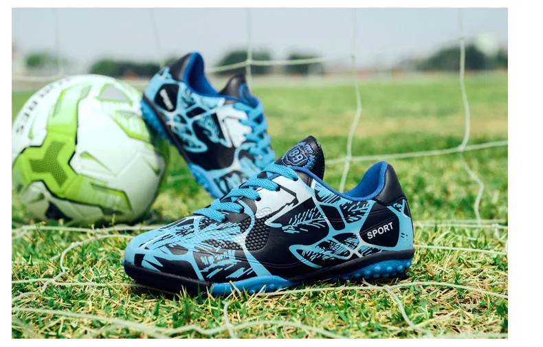 Manufacturer Design Custom Logo Soccer Boots Children Low Top Indoor