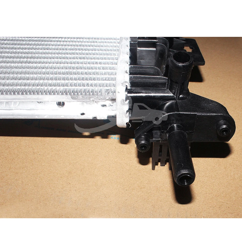 BV618005AD 172747 ED818005AE 717053 CV6Z8005A Radiator for Fo-rd Fo-cu... — 3
