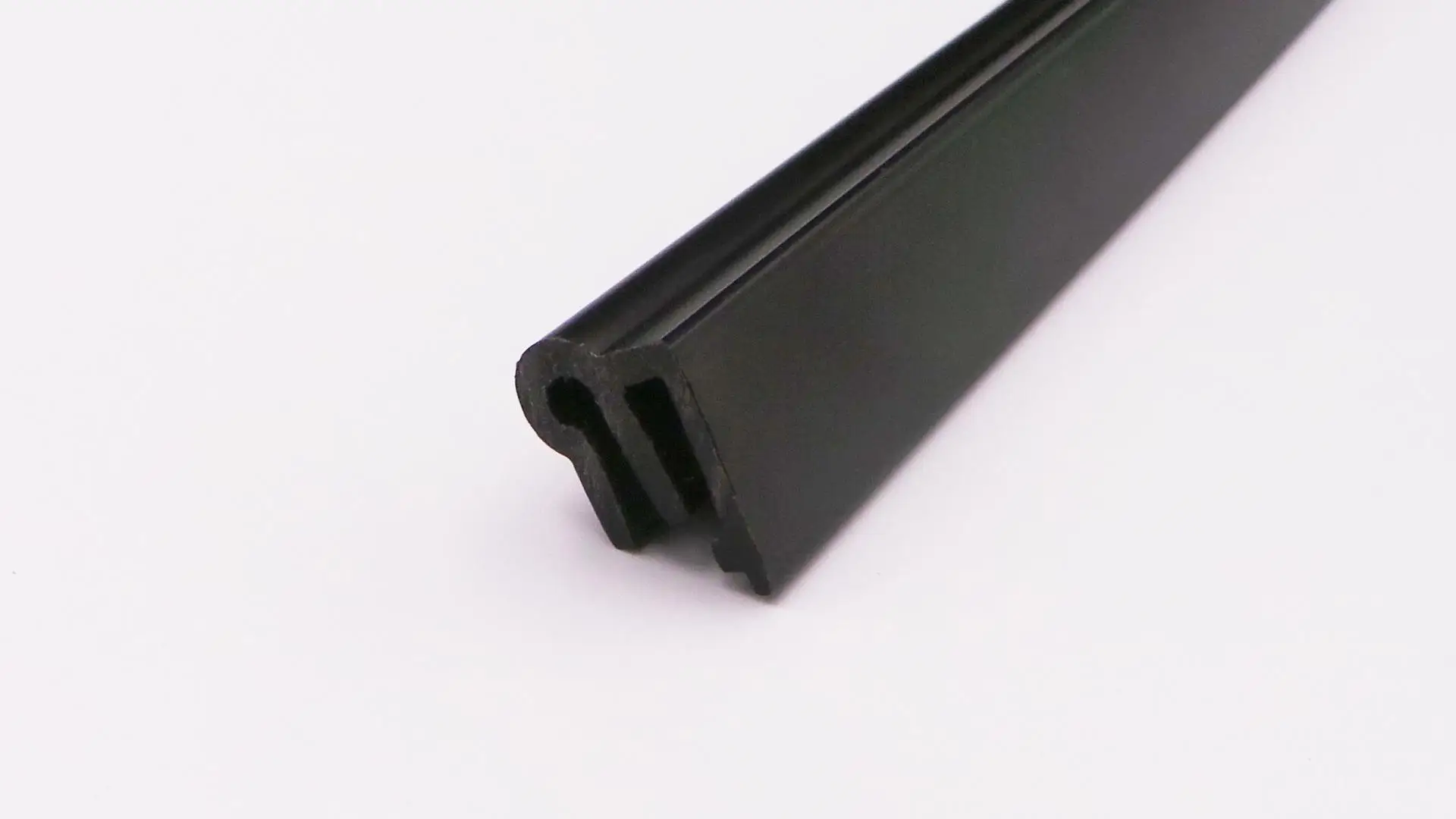 Хорошо сбалансированные свойства Экструдированный полимер ABS MABS для косметической упаковки