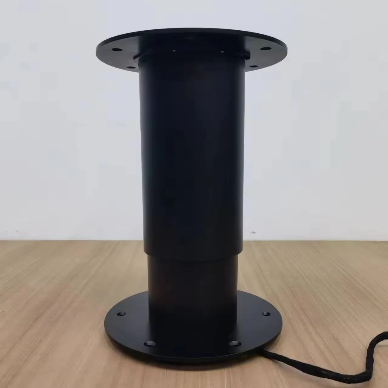 Heightadjustable aluminium electric motorhome table legs for