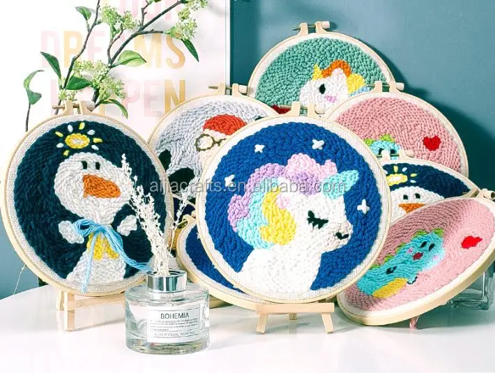 Surakey Kit De Démarrage Punch Needle, Point De Croix Imprimé Avec Motif Fleurs Colorées, Broderie D'Aiguille De Poinçon Pour Débutants Adultes, Avec Cerceau En Plastique