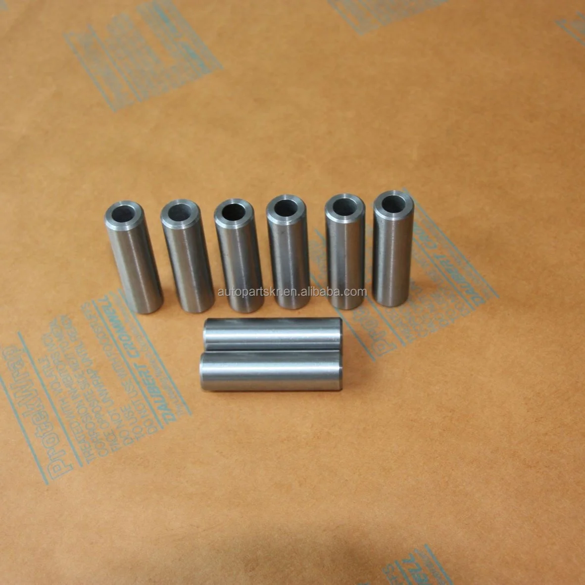 Wholesale HIGH QUALITY VALVE GUIDE 3943430 FOR CUMMINS QSB6.7 