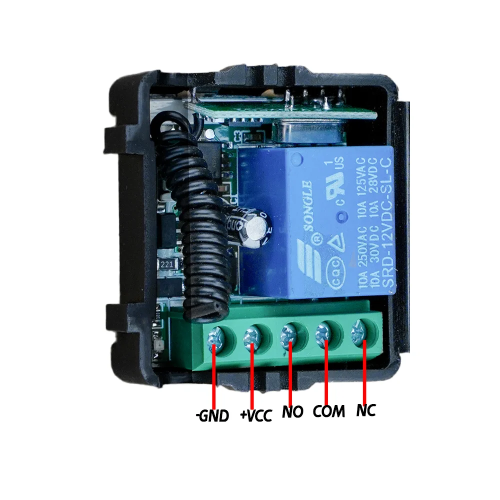 Telecomando a 4 canali 433 MHz DC 12 V, interruttore relè RF per garage Telecomando a 4 canali 433 MHz DC 12 V, interruttore relè RF per garage