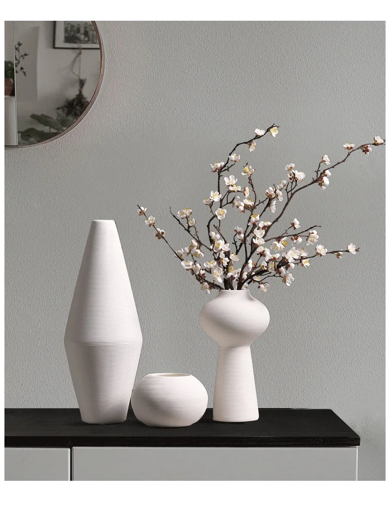 Wholesale Nordic Handmade Modern Irregular Ins Ceramic Vase Plain White Flower Arrangement