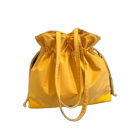Large Capacity Solid Color Drawstring Pleated Bucket Shoulder Handbag Textile Packaging Bucket Bag