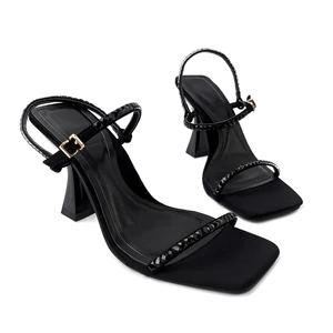 Custom Designer Shoes Sandals for Women and Ladies High Heels Luxury slippers Femmes Summer Fashion Rhinestone Famous Brands