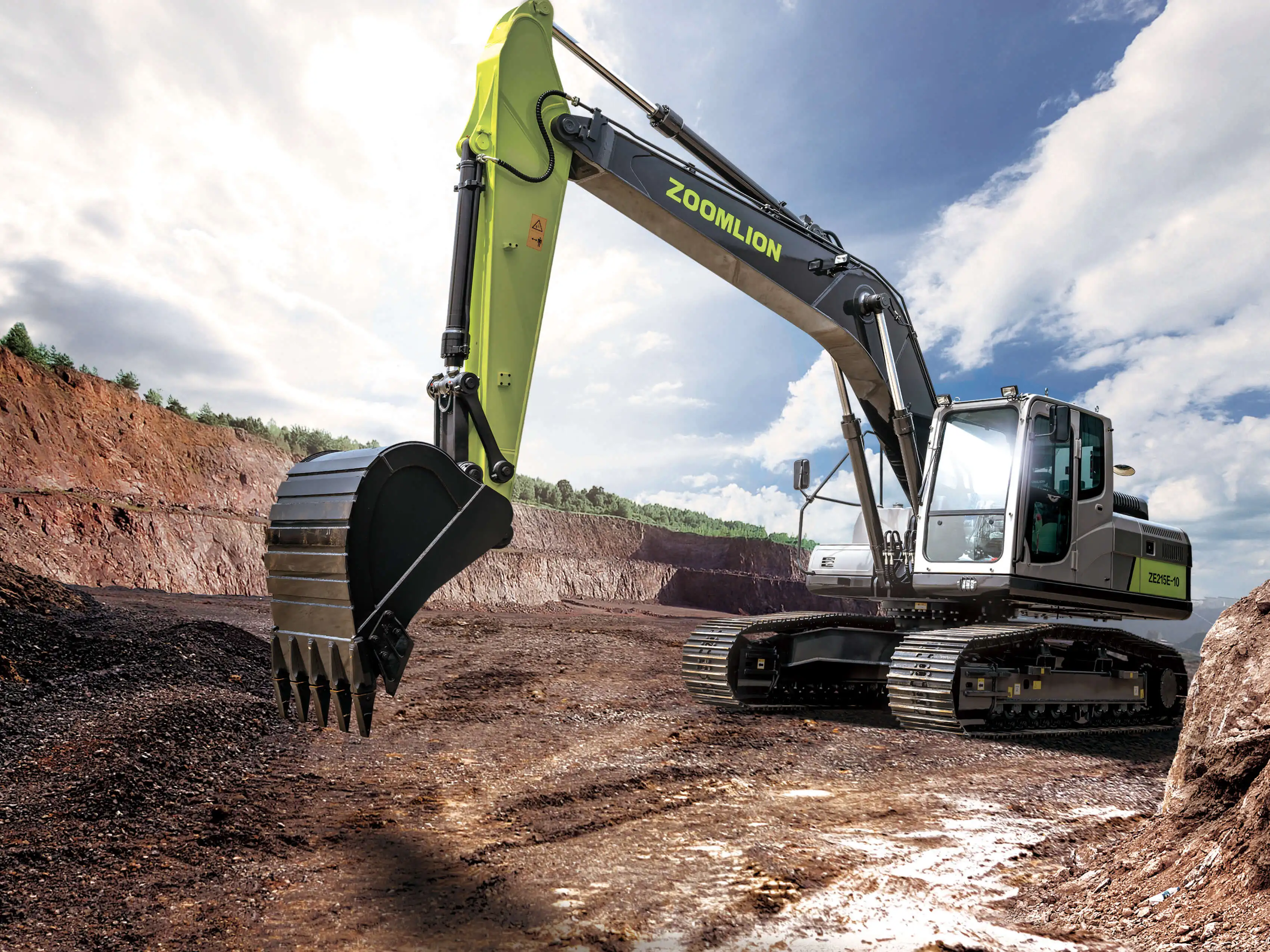 Zoomlion ZE370E Excavator - Efficient Hydraulic Crawler