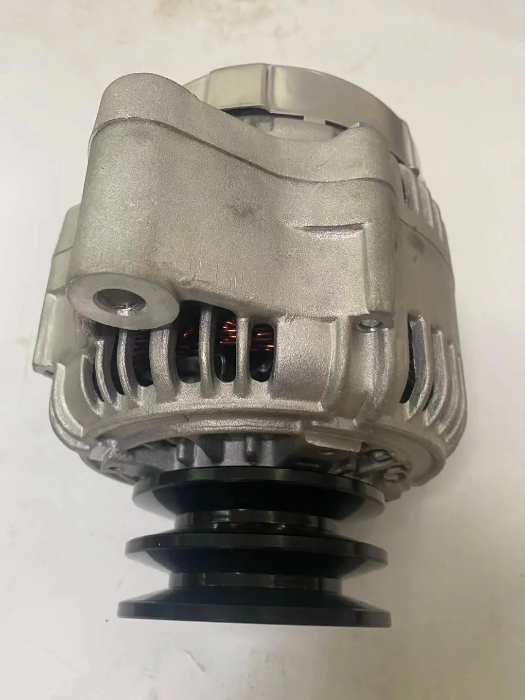 ランドクルーザーKZJ9用オルタネーター12V120A # OEM 27060-67110