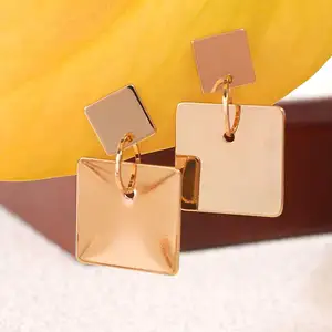 Trendy Fashion Dangle Earrings Wholesale Bulk Stud Chunky Artificial Brass Jewellery for Women 18K Gold Plated