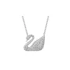Cisne de platino blanco