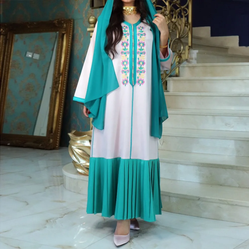 New Muslim Dress Abaya Middle East Arab Dubai Southeast Asia Hot Sale Clothing Embroidered Patchwork Robes Caftan Hijab Scarf factory