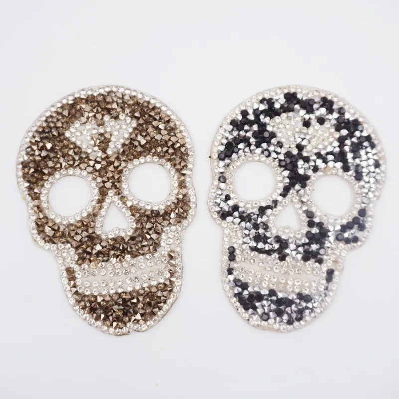 Free sample Wholesale cartoon heat transfer patch 3d diamond beads bear patch iron on for hats