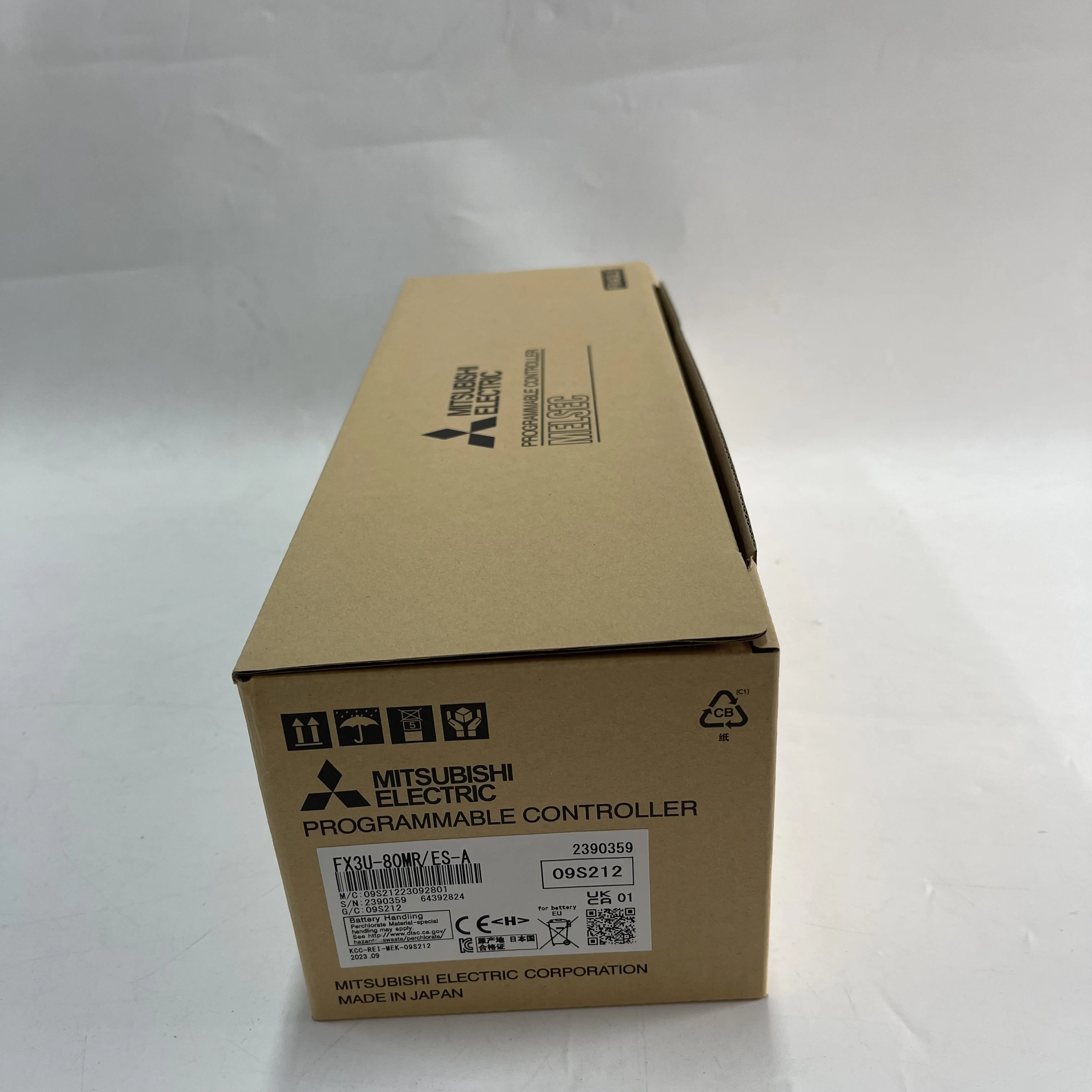 Mitsubishi Programmable Logic Controller FX3U-80MR/ES-A Mitsubishi Programmable Logic Controller FX3U-80MR/ES-A