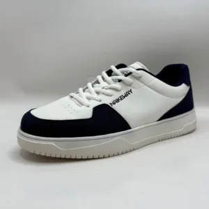 Men's Fashionable White Leather Casual Skateboarding Shoes Soft Walking Shoes for Spring Summer Autumn Winter