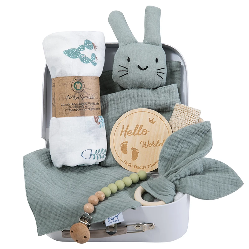 Four Seasons  New Born Baby Clothing Set Pure Cotton  Baby Clothes Newborn Set Gift Box Custom New born Baby Shower Gift factory