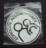 self-adhesive accompagnee