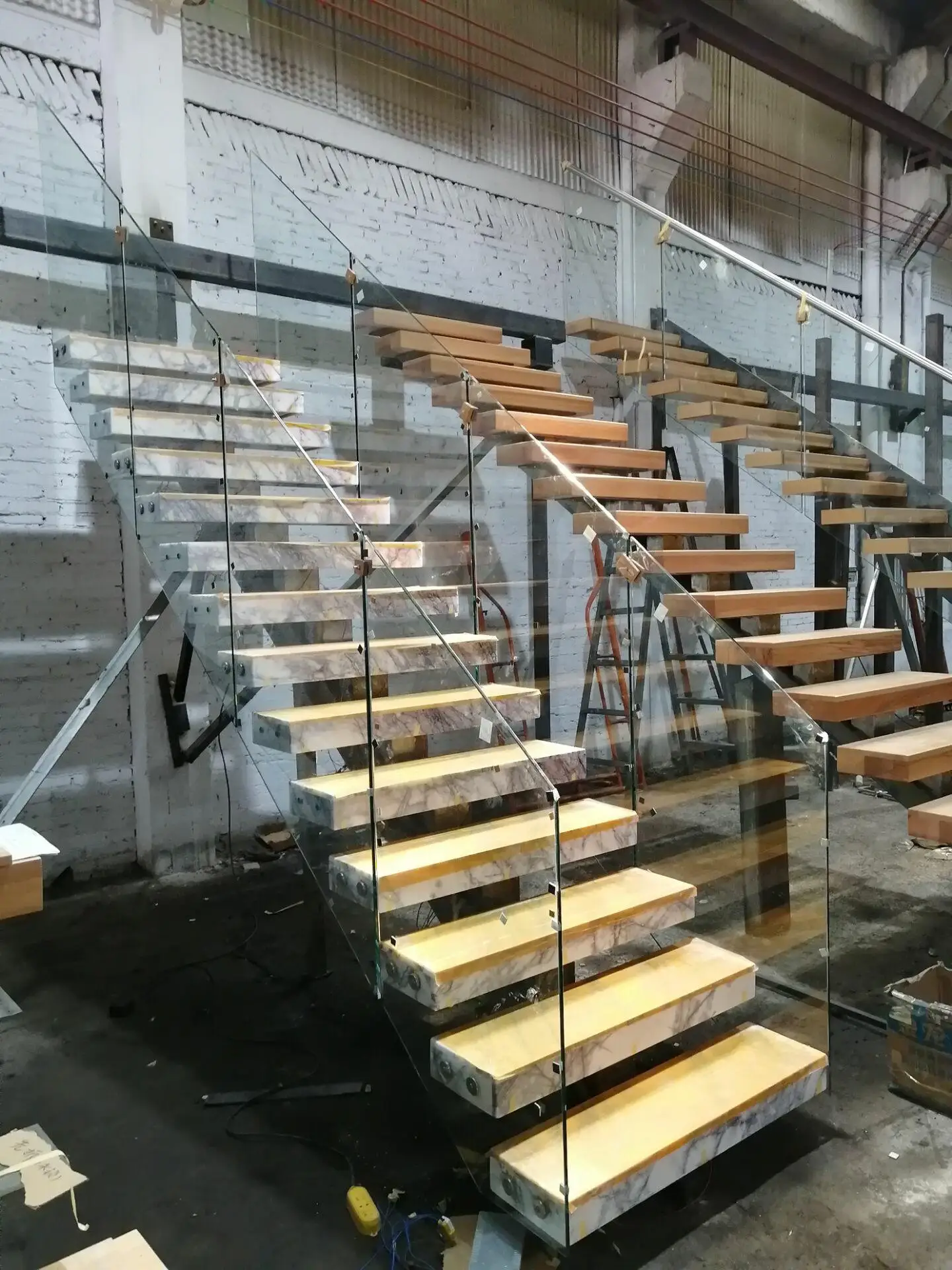 US-Australia Standard custom  granite marble staircase glass   Stainless steel handrail indoor stairs with led details