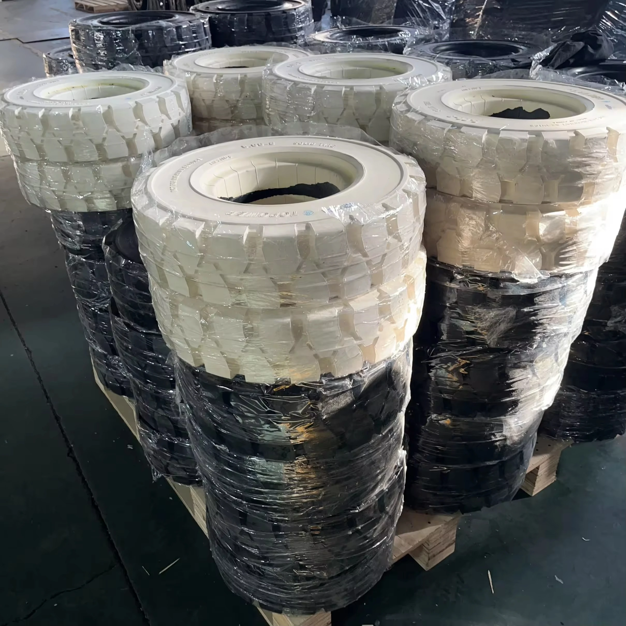 400x8 Solid Rubber Tire Use in Airport GSE Baggage Cart Solid Tires 400x8