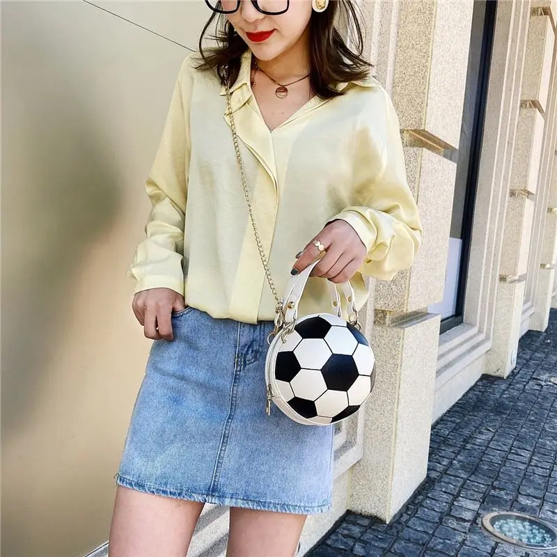 Amazon.com: Bolso cruzado con forma de balón de fútbol, con cadena redonda, para  mujer, Multi, talla única : Ropa, Zapatos y Joyería