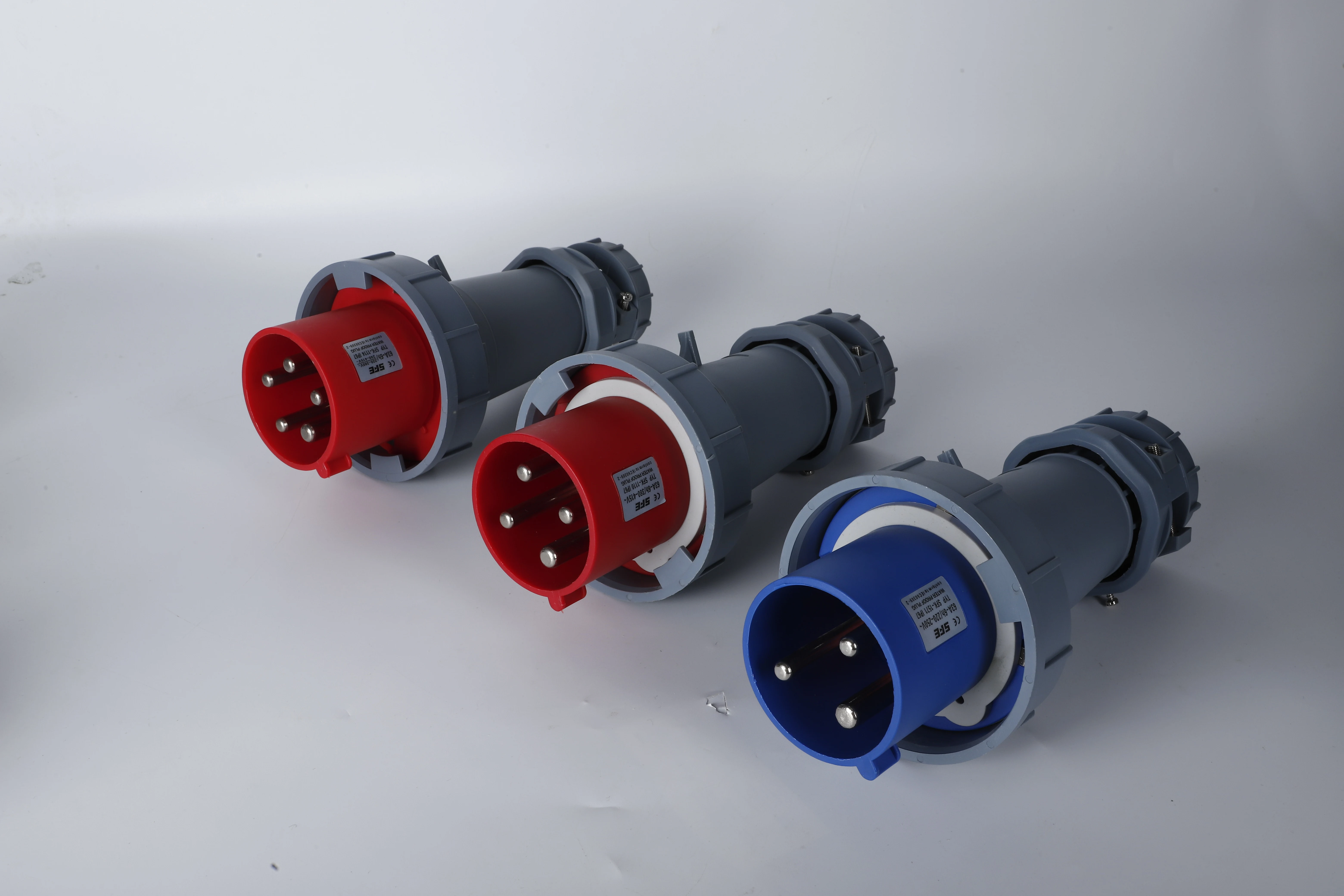 NEW Generation High Quality Ip67 Blue Plug Waterproof 220v Industrial Electrical Plastic Hole Plug Sockets