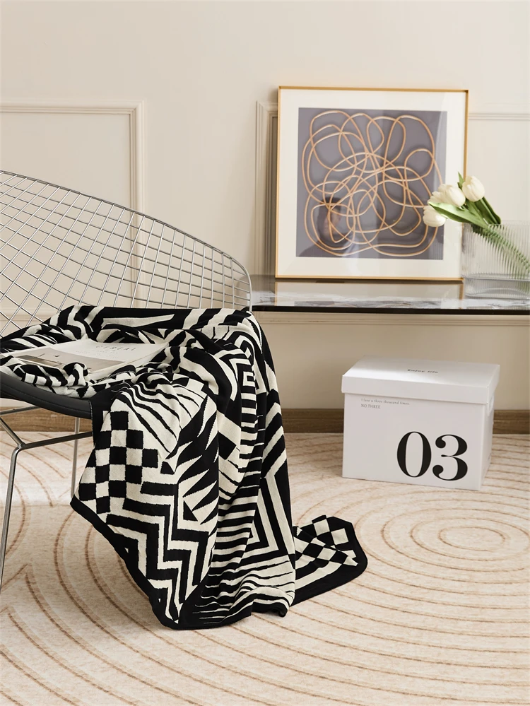 Hot Selling Geometric Jacquard 100% cotton knitted throw blanket for office and travel blanket  BYG details