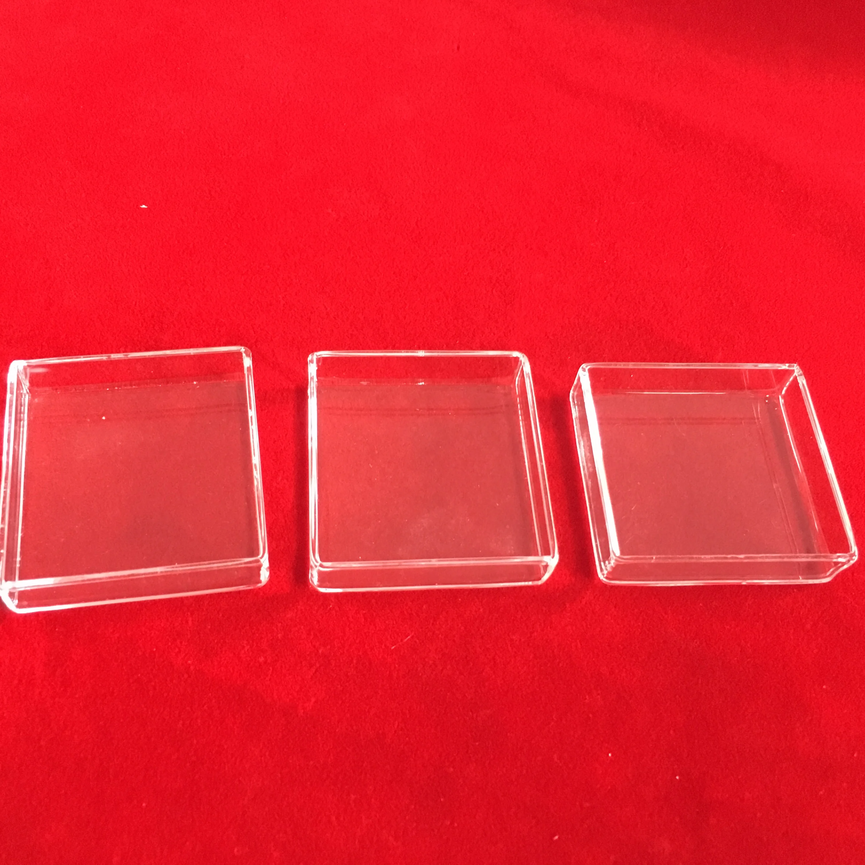 Transparent Customized Rectangular Quartz Petri Dish