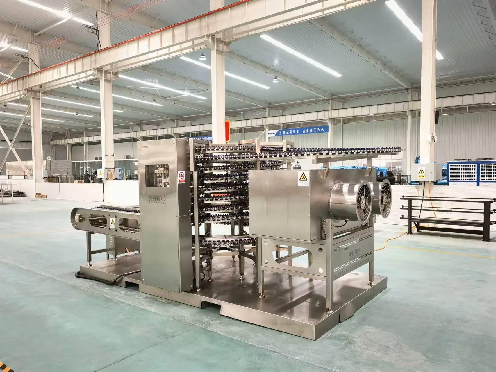 Industrial spiral freezers for seafood, meat and ready-to-eat food processing