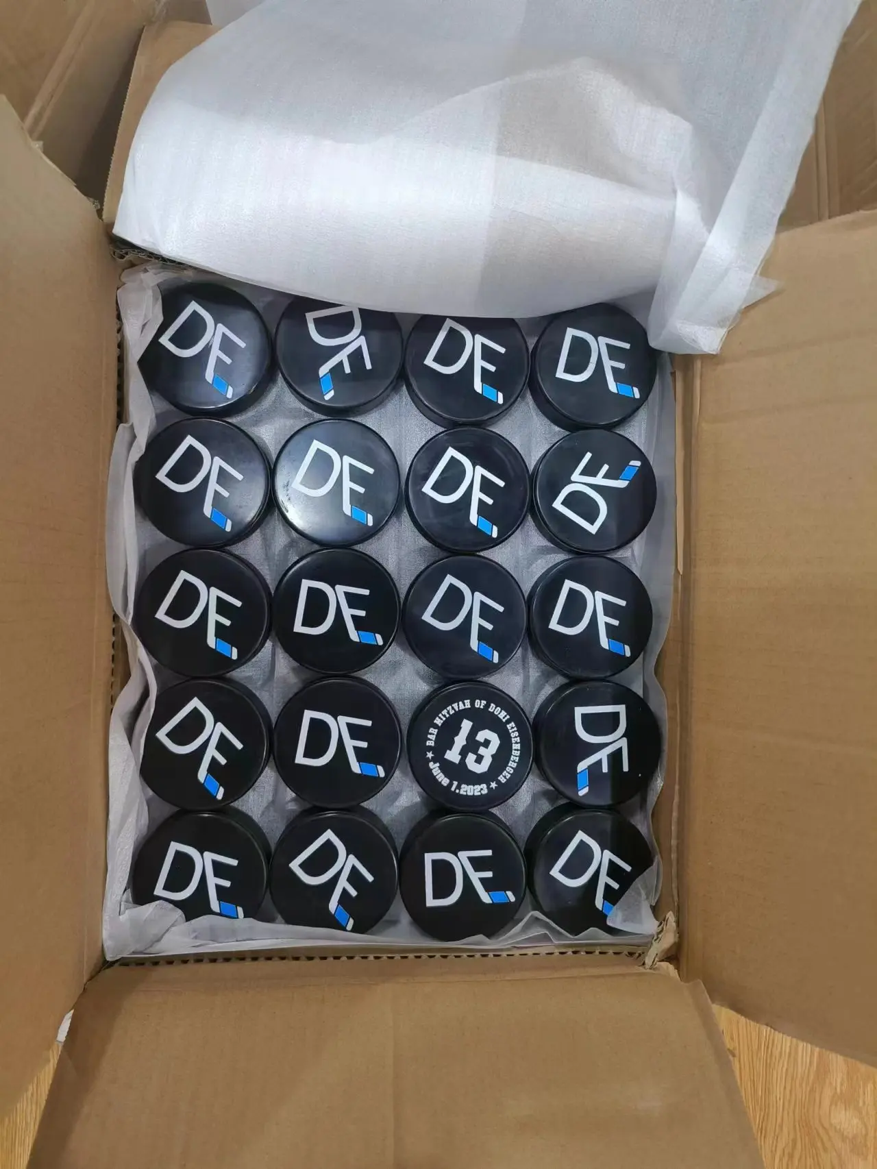 Rubber Standard Size Weight Official Practice Match Hockey Puck Custom