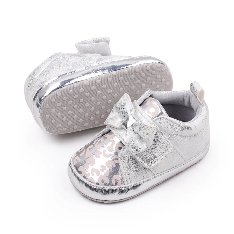 Spring and Autumn Shallow Bow Bright Surface Soft Soled Baby Walking Shoes for Girls factory