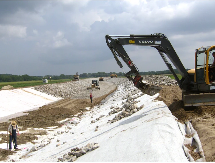 Geotextile 89.jpg