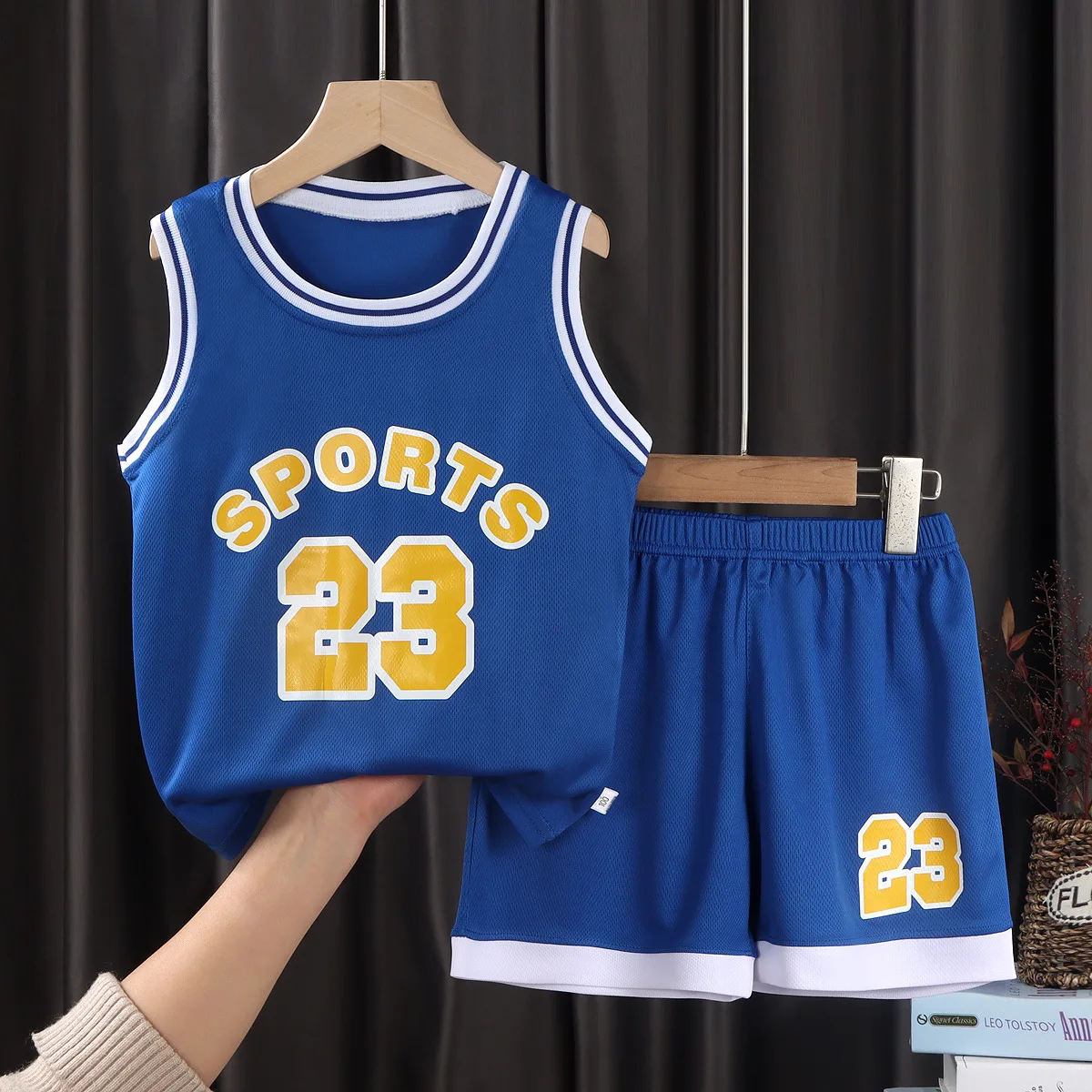 Boys and Girls Basketball Suits Team Uniforms for 1-12 Years Old