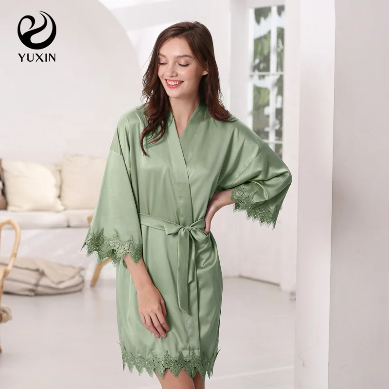 Nueva venta al por mayor bata de lujo satén encaje seda novia dama