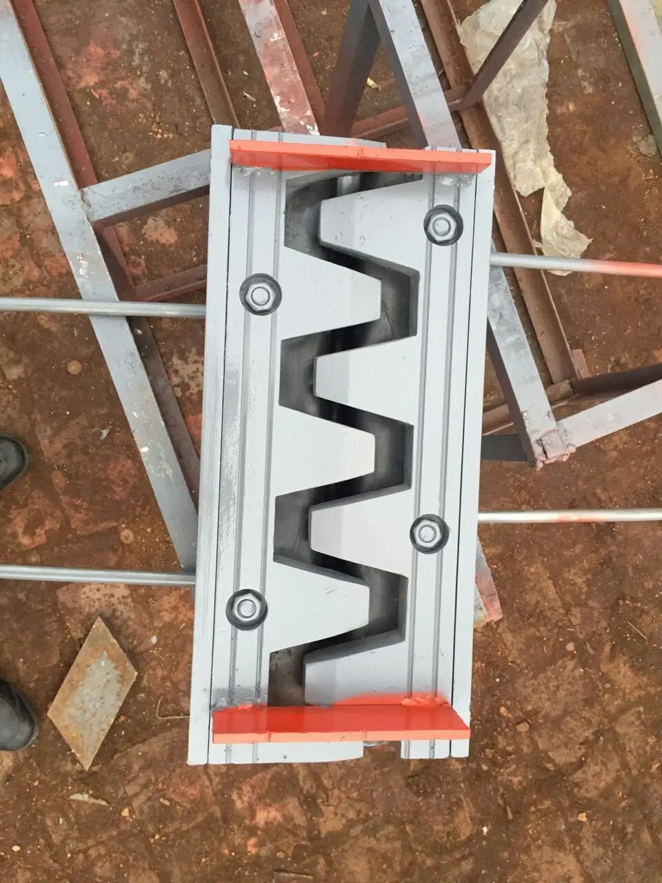 Modular/finger/elastomeric/asphalt Expansion Joint for Bridge Highway Road