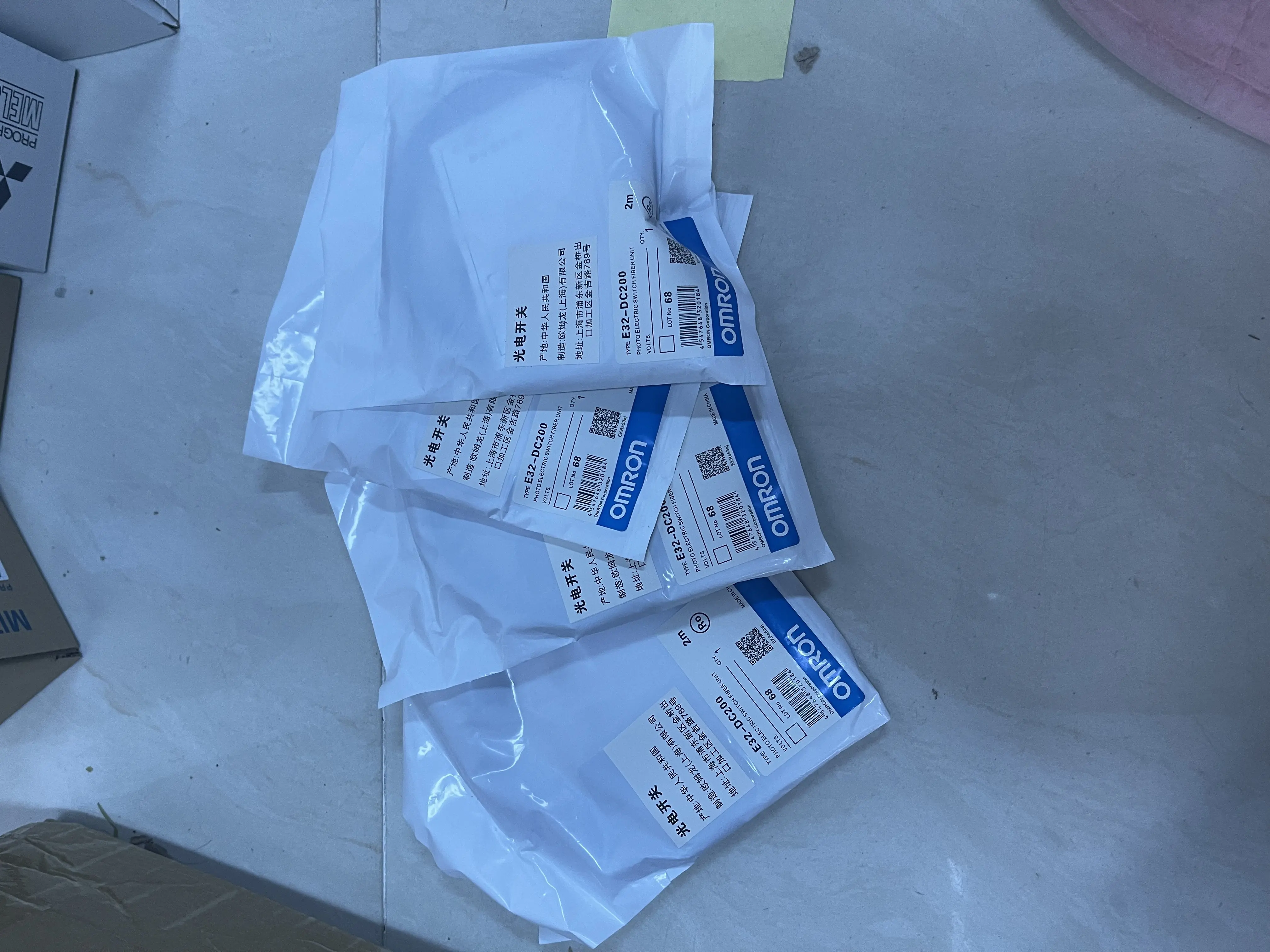 Omron Photoelectric Switch Fiber Unit E32-DC200