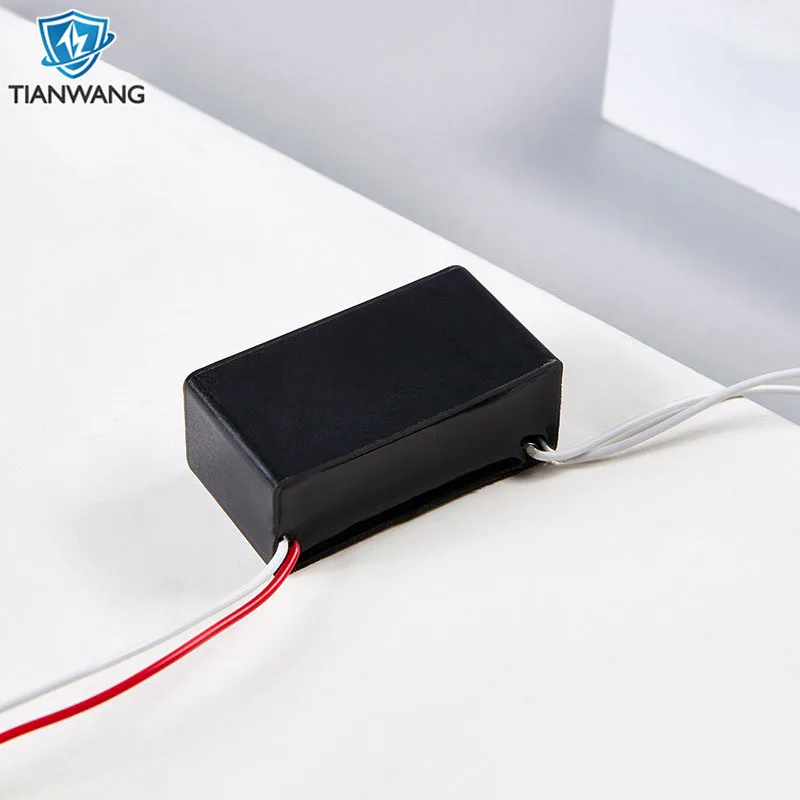 DC3.7V-4.8V a 7000V Modulo di incremento del generatore di moduli ad alta tensione per lo swatter di zanzare elettronico