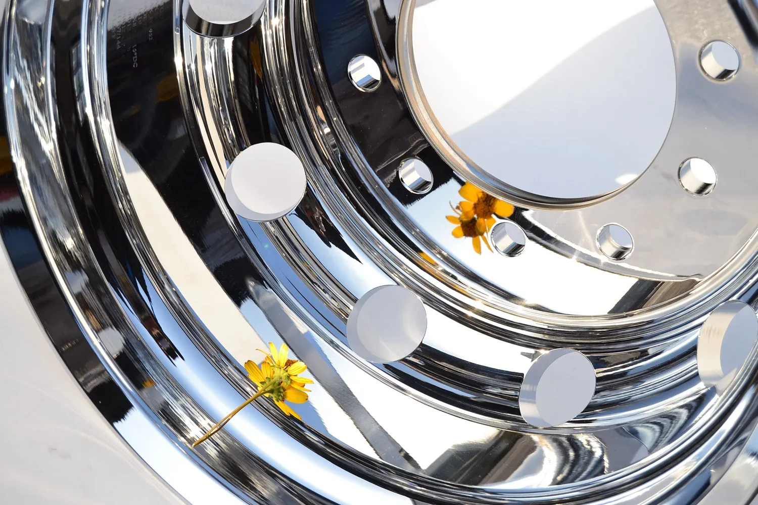 
22,5x8,25 сверхпрочное алюминиевое колесо для грузовика, кованые колеса для грузовика, хромированные колеса для австралийского рынка 