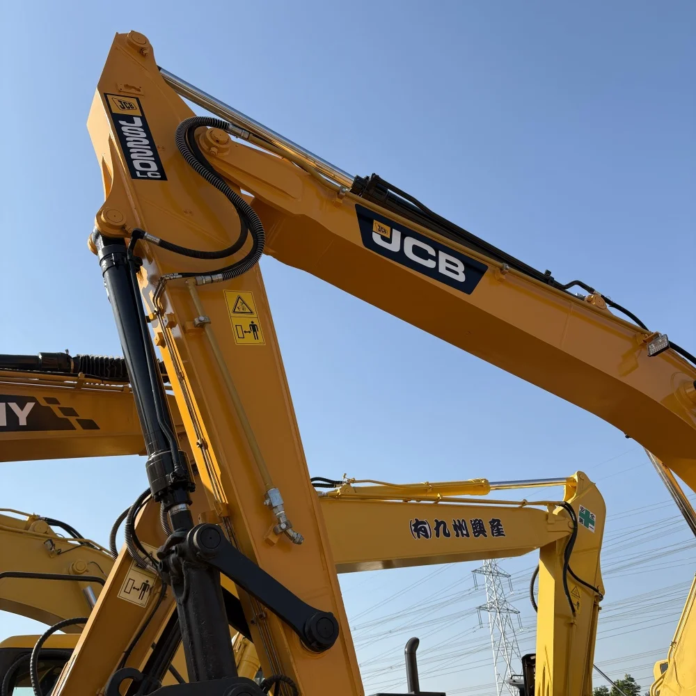Used JCB JS220LC Excavator for Sale, 22 Ton, High Quality, Best After Service, in Stock