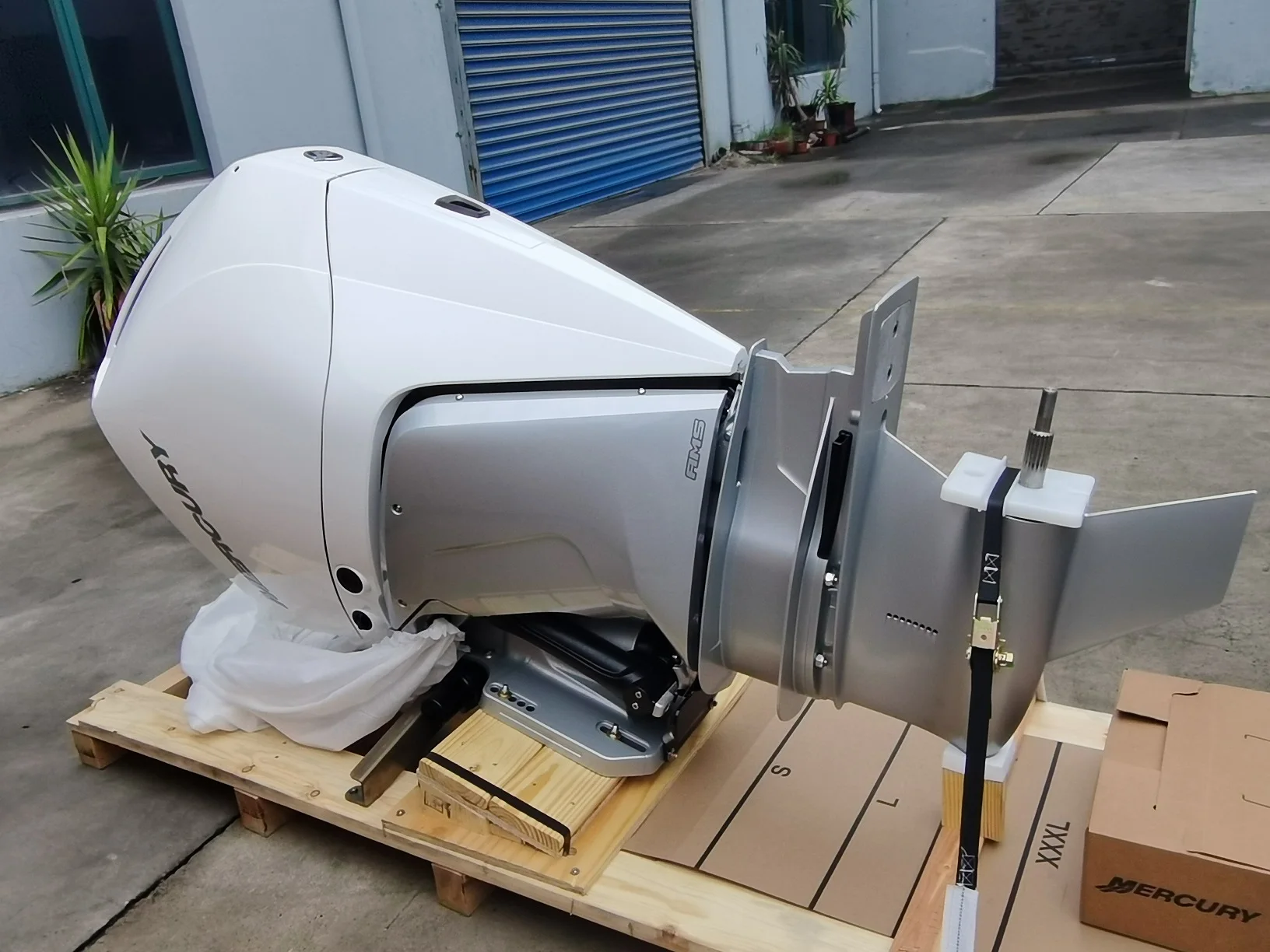【ワンオフ】HO 和船　漁船　船外機　マーキュリー　モーター付　ストラクチャー Amazon | マーキュリーマリナー船外機3.3HP 2.5HP 2ストローク