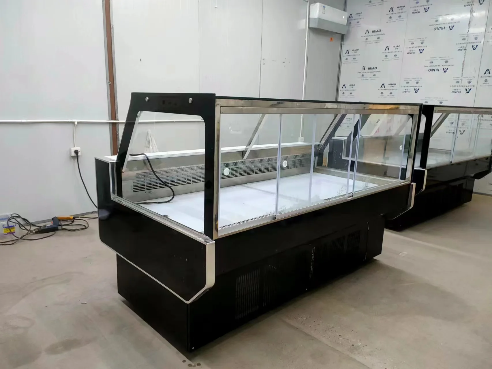 Commercial Chilled Meat Display Fridge Butchery Fridge Deli Food Showcase Refrigeration Counter