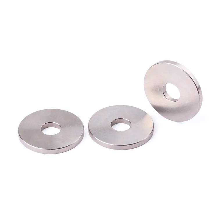 Factory direct sales DIN9021 round metal washers plain penny ring stainless steel flat washer