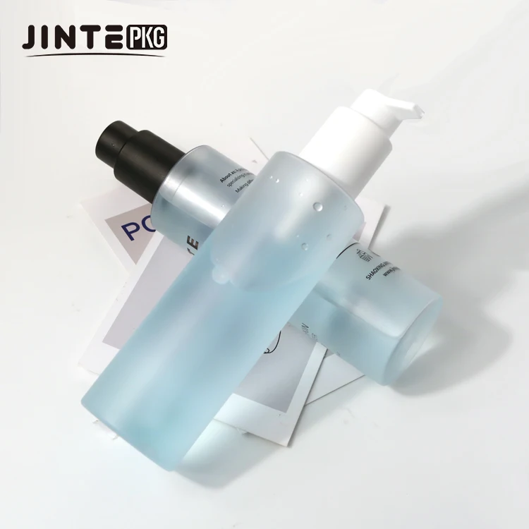 Custom 30ml 100ml 200ml 250ml PET Cosmetics Plastic Frosted Clear Bottle With Different Lotion Oil Pump  Fine Mist Spray Bottle