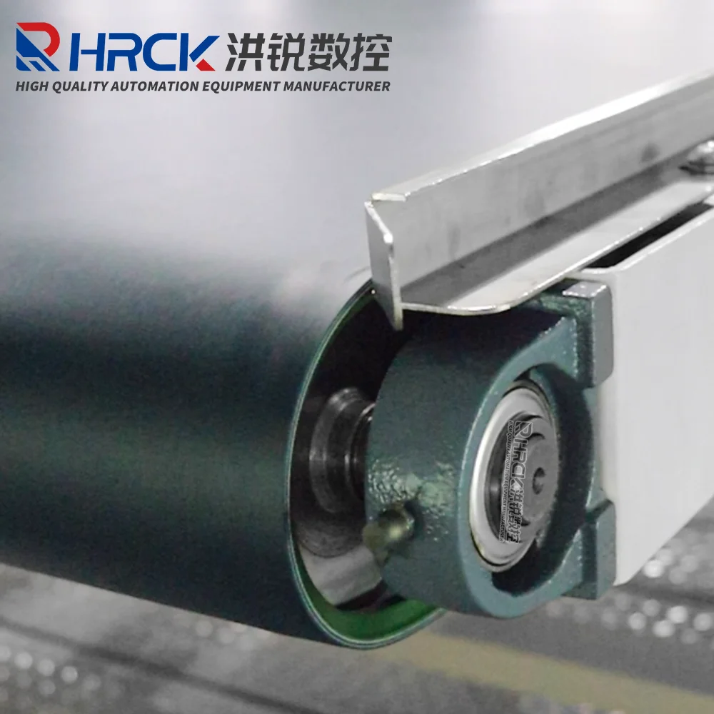 Hongrui manufacturer directly sells customized PVC green flat belt conveyor blanking machine