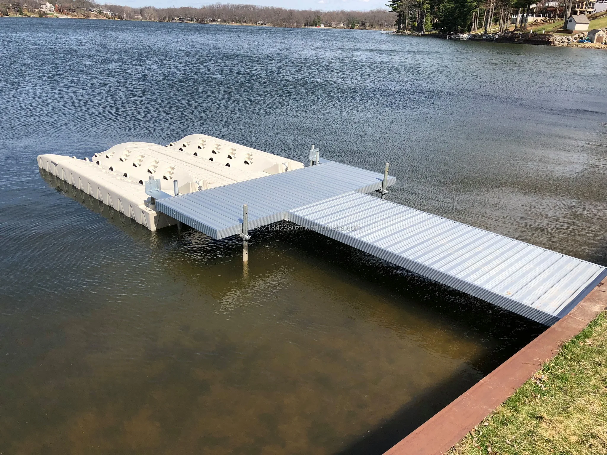 Removable Aluminum Roll-in Floating Dock Platform For Lake And Marine ...